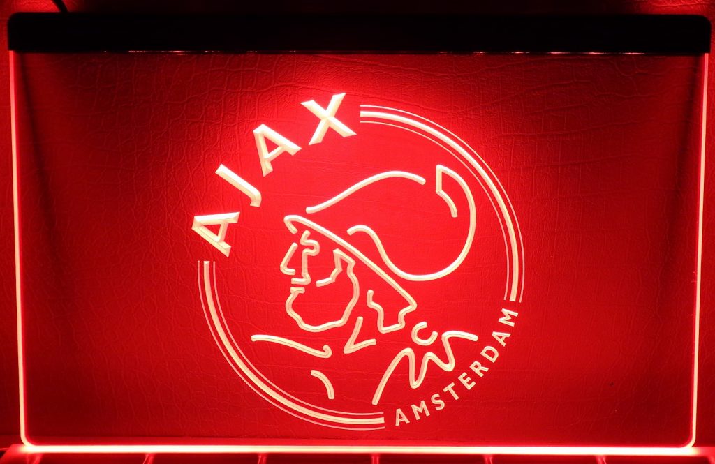 ajax-3d-club-logo-led-verlichting-display-americanshop